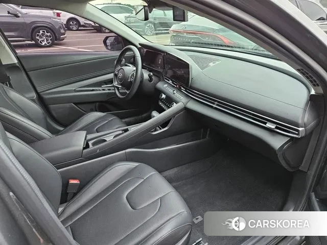 Hyundai The New Avante (CN7) 2024 Темно-зеленый из Кореи, фото 5