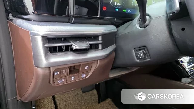 Hyundai Grandeur Hybrid (GN7) 2024 Черный из Кореи, фото 5