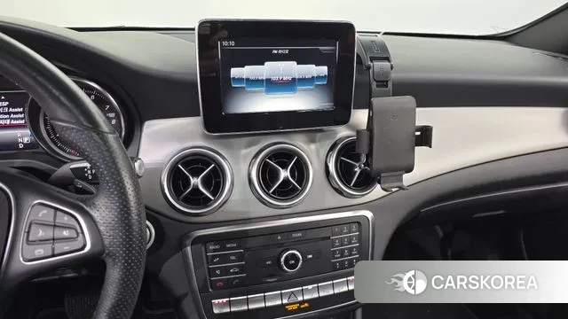 Mercedes-Benz GLA-Class X156 2018 Белый из Кореи, фото 5