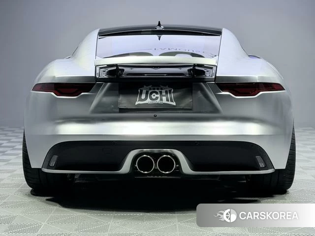 Jaguar F-TYPE 2024 Серебристо-серый из Китая, фото 5