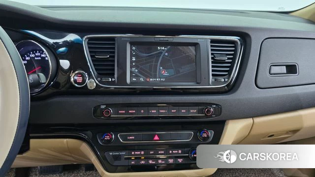 Kia The New Carnival 2019 Белый из Кореи, фото 5