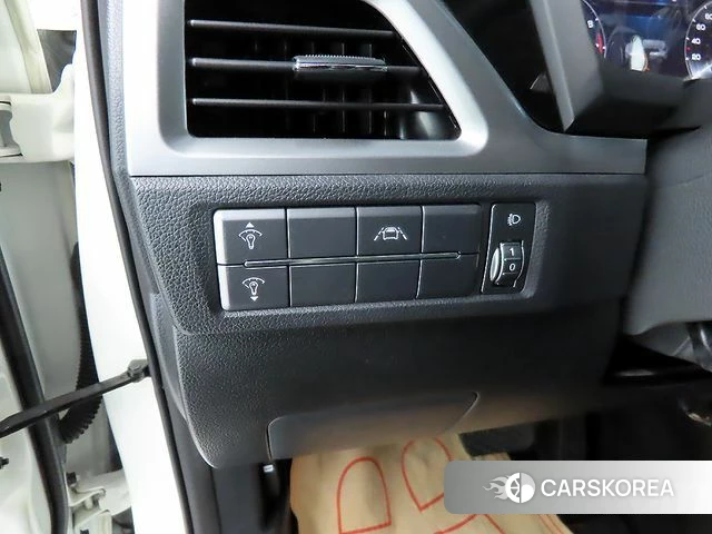 Ssangyong Beautiful Korando 2021 Белый из Кореи, фото 5