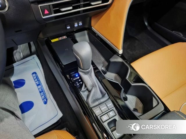 Toyota Camry (XV80) 2025 Белый из Кореи, фото 5