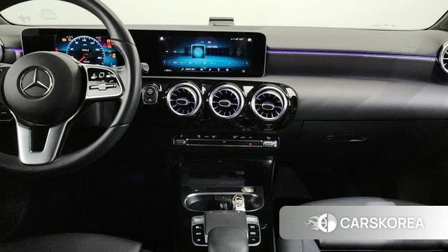 Mercedes-Benz A-Class W177 2020 Белый из Кореи, фото 5