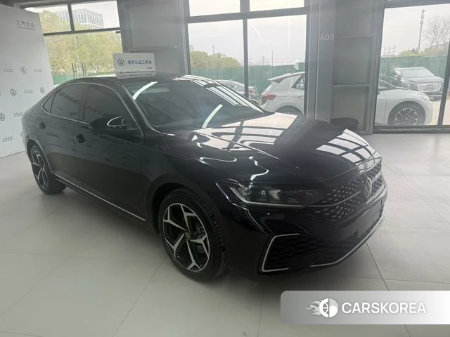 Volkswagen Passat 2024 Черный из Китая, фото 5