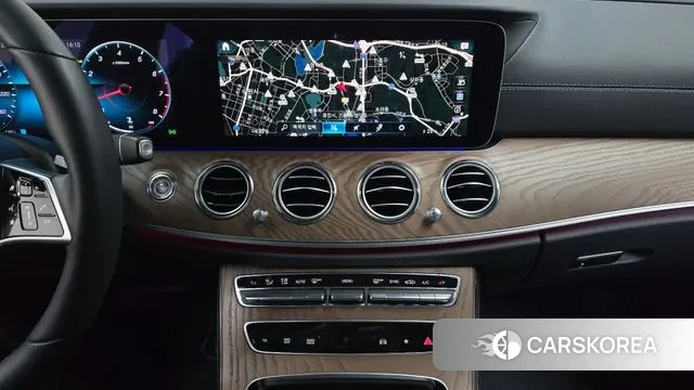 Mercedes-Benz E-Class W213 2023 Черный из Кореи, фото 5