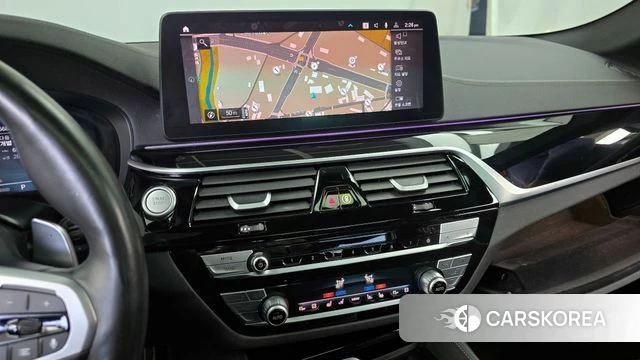 BMW 5 Series (G30) 2022 Черный из Кореи, фото 5