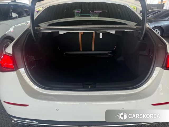 Mercedes-Benz E-Class W214 2024 Белый из Кореи, фото 5
