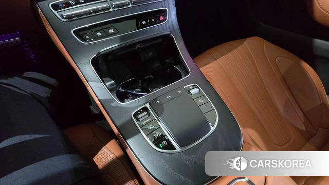 Mercedes-Benz CLS-Class C257 2023 Серебряный из Кореи, фото 5