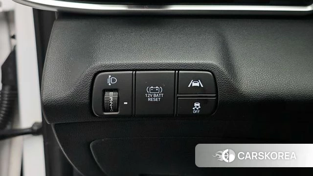 Hyundai Avante Hybrid (CN7) 2022 Белый из Кореи, фото 5