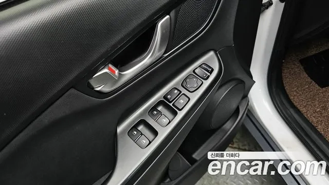 Hyundai The New Kona 2021 Белый из Кореи, фото 5