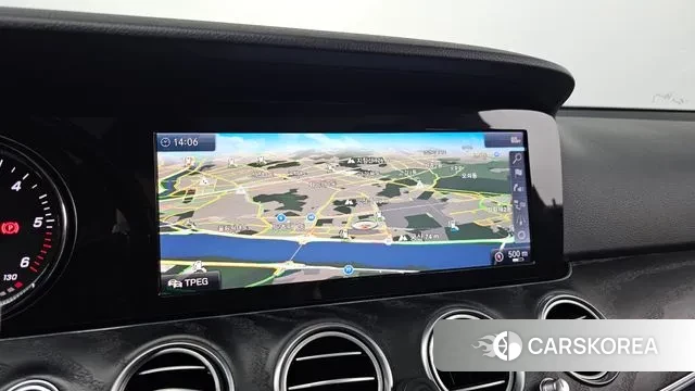 Mercedes-Benz E-Class W213 2019 Белый из Кореи, фото 5