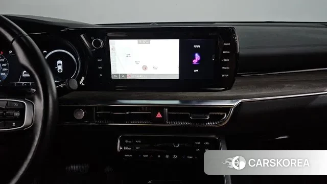 Kia K5 3rd generation 2023 Белый из Кореи, фото 5