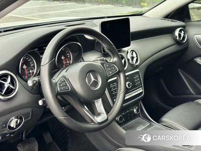 Mercedes-Benz GLA 2019 Белый из Китая, фото 5