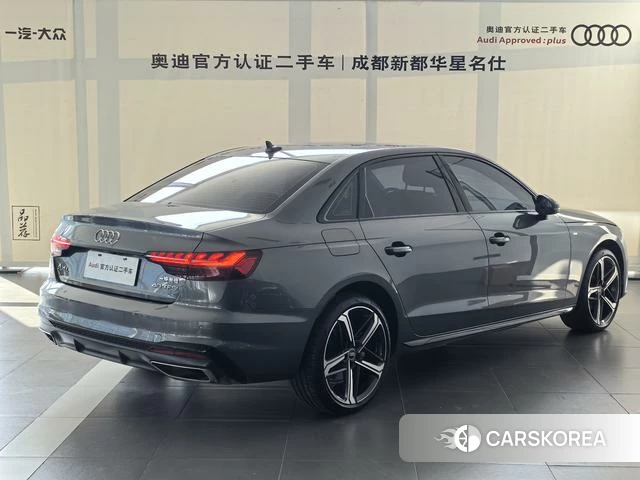 Audi A4L 2024 Темно-серый из Китая, фото 5