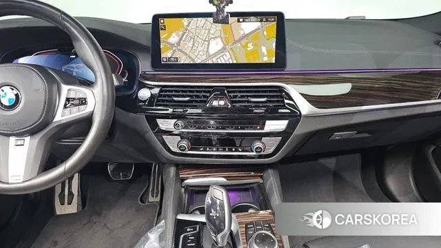 BMW 5 Series (G30) 2022 Черный из Кореи, фото 5