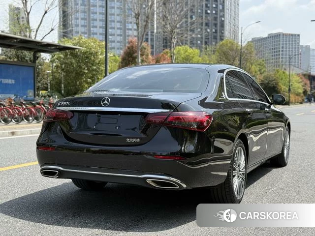 Mercedes-Benz E-class 2022 Черный из Китая, фото 5