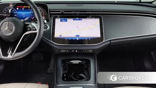 Mercedes-Benz E-Class W214 2025 Белый из Кореи, фото 5