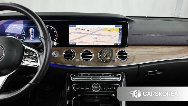 Mercedes-Benz E-Class W213 2019 Белый из Кореи, фото 5