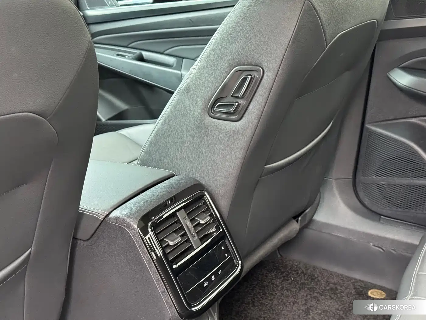 Volkswagen Passat 2024 Черный из Китая, фото 5