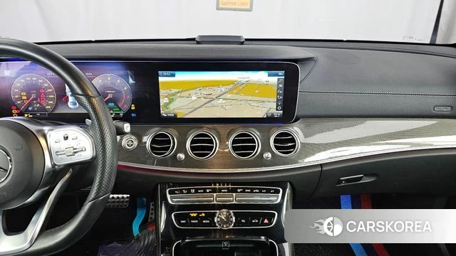 Mercedes-Benz E-Class W213 2019 Белый из Кореи, фото 5