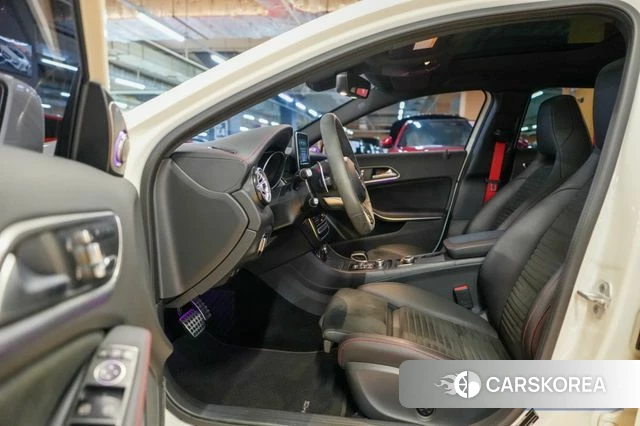 Mercedes-Benz GLA-Class X156 2018 Белый из Кореи, фото 5