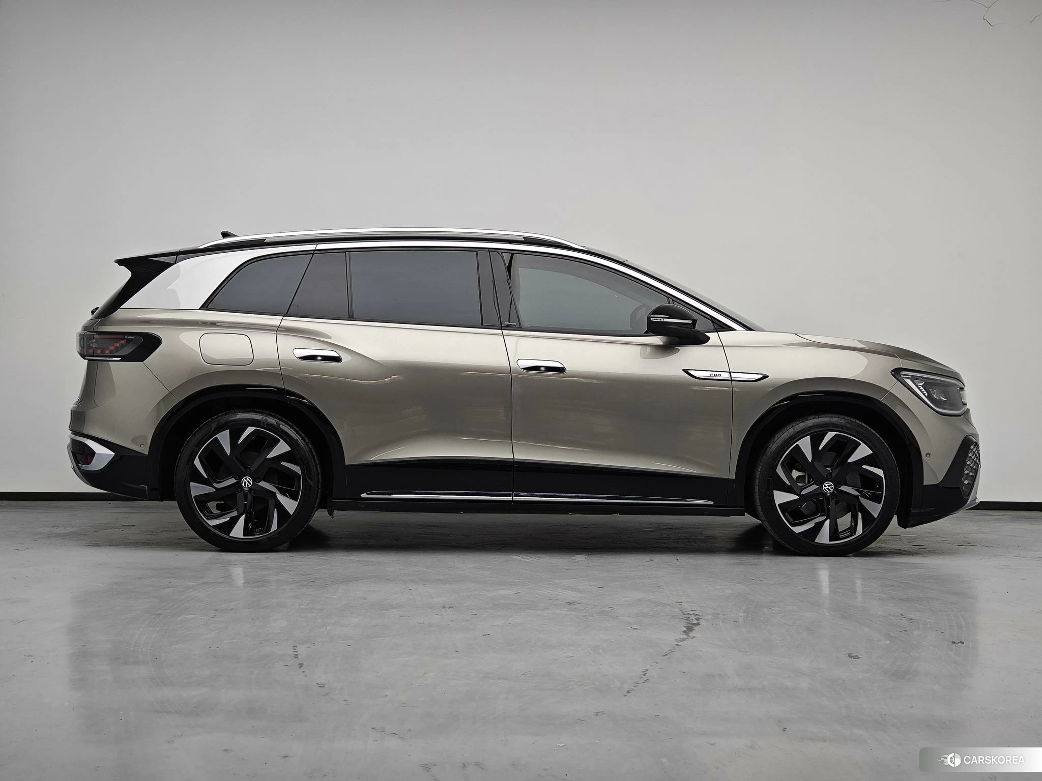 Volkswagen ID.6 CROZZ 2022 Серебристо-серый из Китая, фото 5