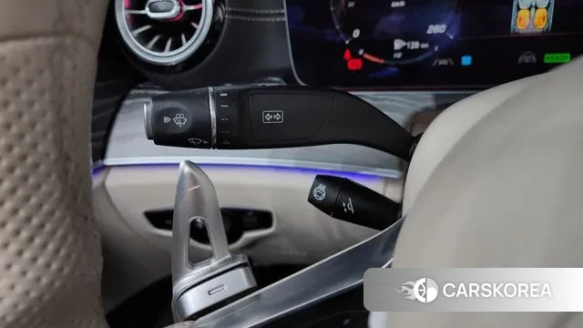 Mercedes-Benz E-Class W213 2021 Красный из Кореи, фото 5