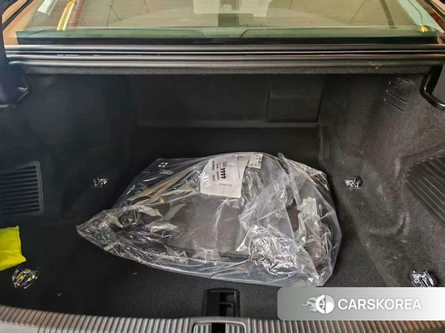 Audi A8 2025 Черный из Китая, фото 5
