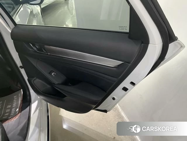 Honda Accord 2021 Белый из Китая, фото 5