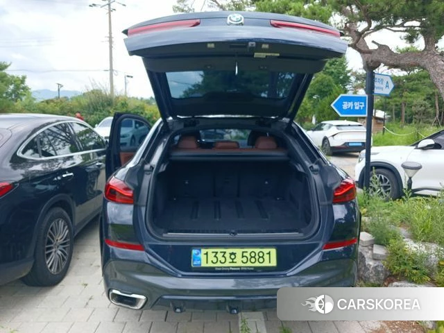 BMW X6 (G06) 2025 Черный из Кореи, фото 5