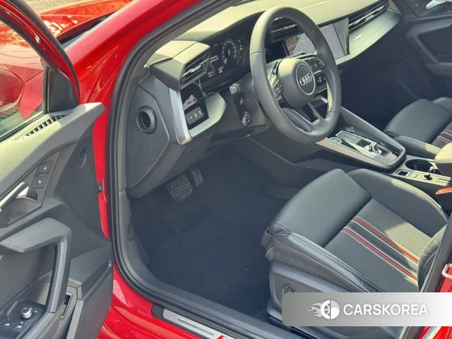 Audi A3 2022 Красный из Китая, фото 5