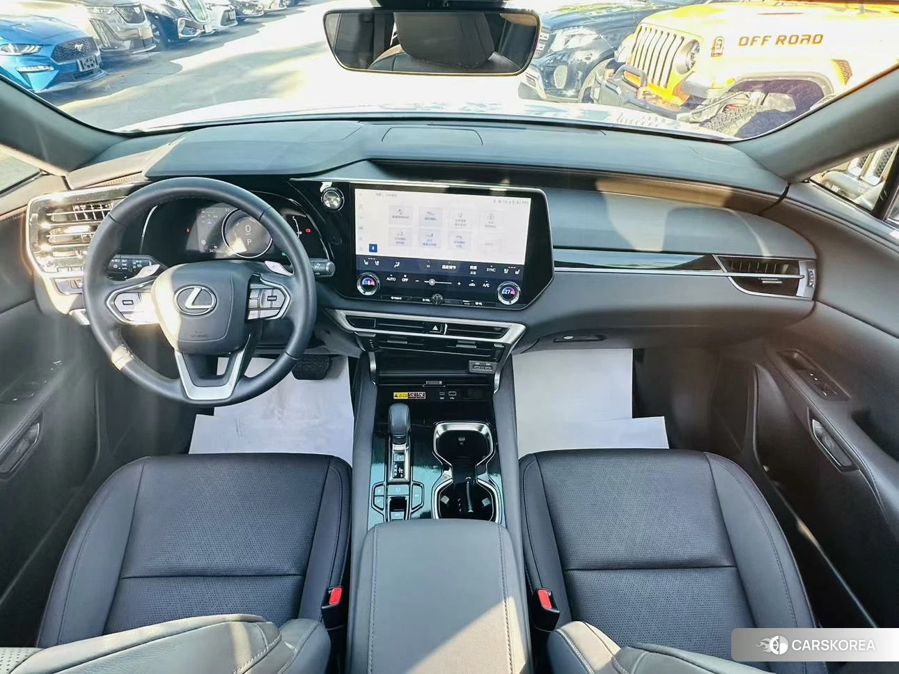 Lexus RX 2023 Белый из Китая, фото 5
