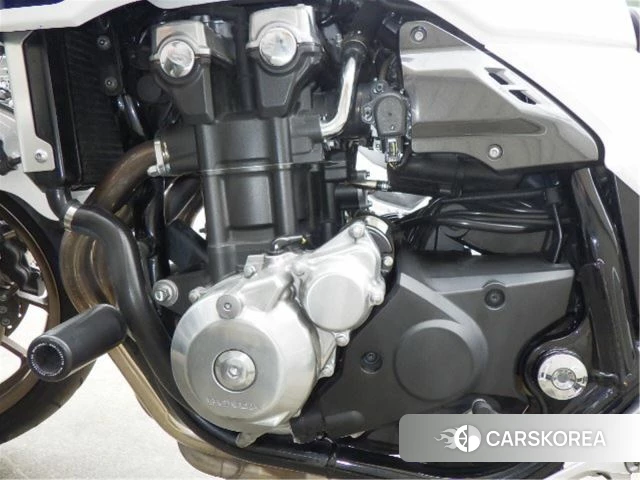 Проданный Honda CB1300SF BOLDOR id 3950096 из Японии, фото 4