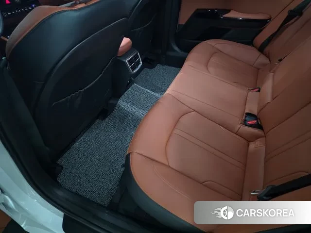 Kia The New K5 3rd generation 2025 Белый из Кореи, фото 5