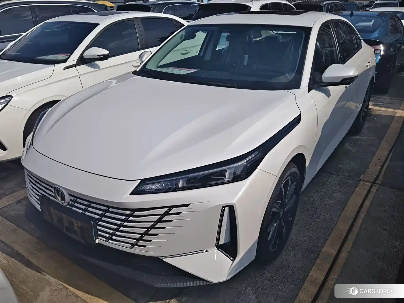Chang'an Yidong 2026 Белый из Китая, фото 5