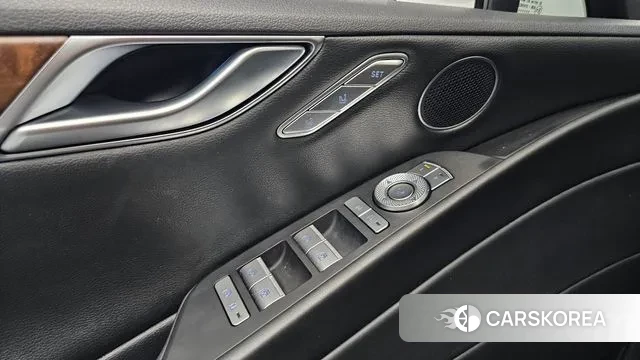 Genesis G80 (RG3) 2022 Белый из Кореи, фото 5