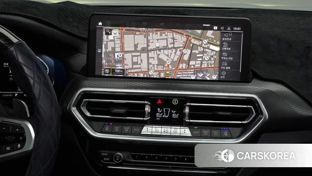 BMW X4 (G02) 2024 Светло-серебряный цвет из Кореи, фото 5