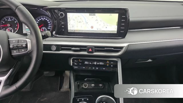 Kia K5 3rd generation 2023 Белый из Кореи, фото 5