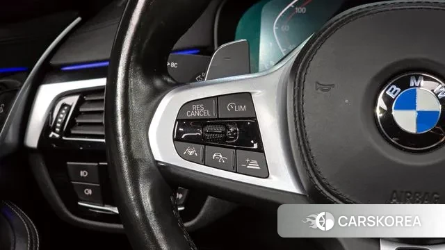 BMW 5 Series (G30) 2020 Белый из Кореи, фото 5