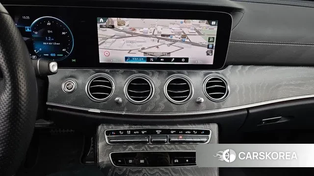 Mercedes-Benz E-Class W213 2022 Серебристо-серый из Кореи, фото 5