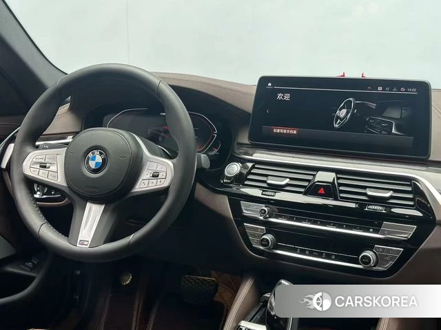 BMW 5 series 2024 Белый из Китая, фото 5