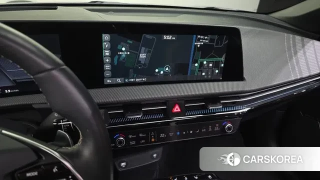 Kia EV6 2022 Серебристо-серый из Кореи, фото 5