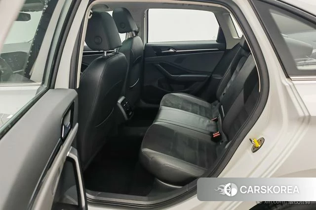 Volkswagen Sagitar 2022 Белый из Китая, фото 5