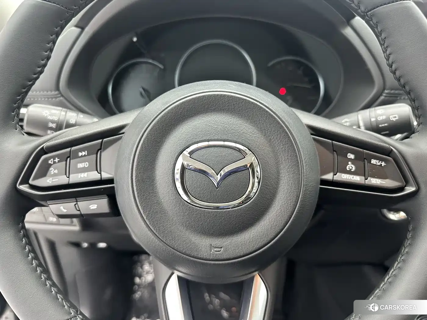 Mazda CX-5 2026 Silver/gray из Китая, фото 5