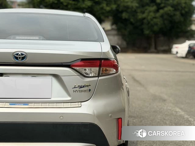 Toyota Lei Ling 2021 Серебристо-серый из Китая, фото 5