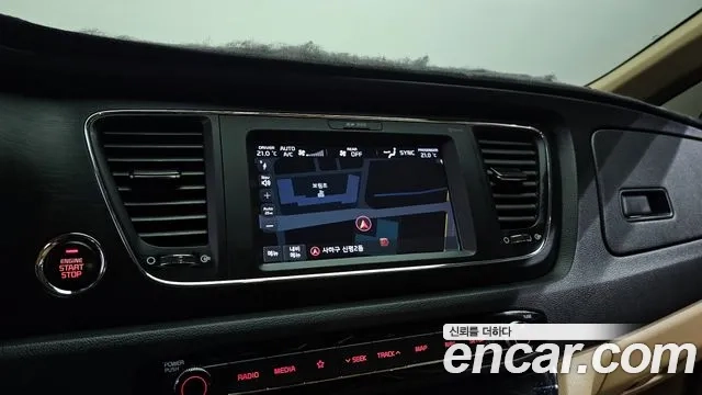 Kia All New Carnival 2018 Белый из Кореи, фото 5