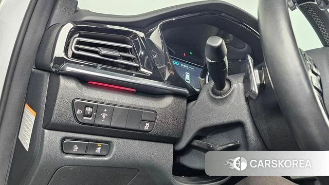 Kia Niro Plus 2022 Белый из Кореи, фото 5