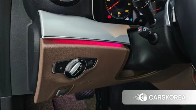 Mercedes-Benz E-Class W213 2021 Серый из Кореи, фото 5