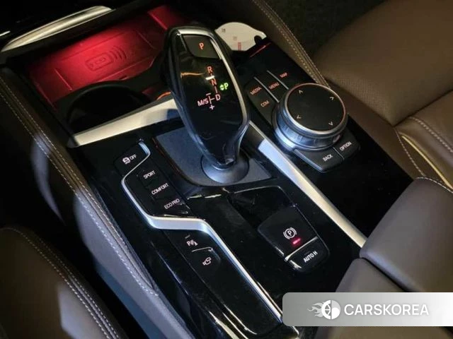 BMW 5 Series (G30) 2021 Черный из Кореи, фото 5